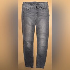 Calvin Klein Women’s Ultimate Skinny Jeans; Size 2x32; Gray Stretch Denim